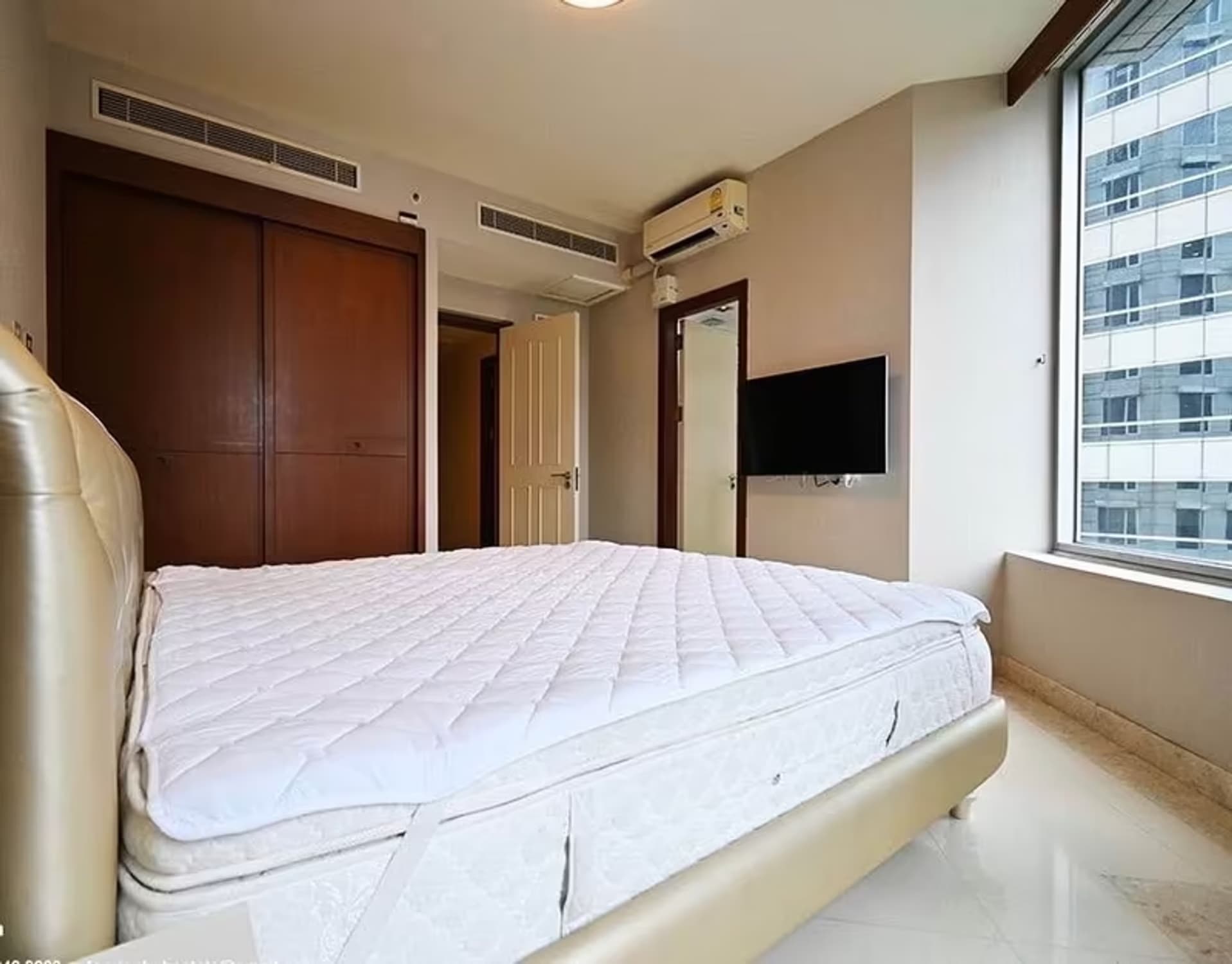 3 Bedroom Condo - Image 2
