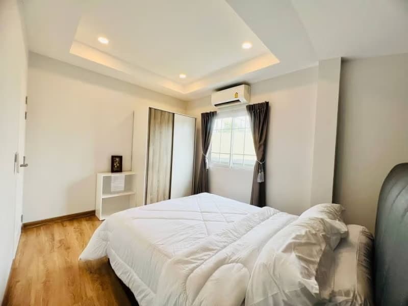 4 Bed House for Rent and Sale in Hang Dong District