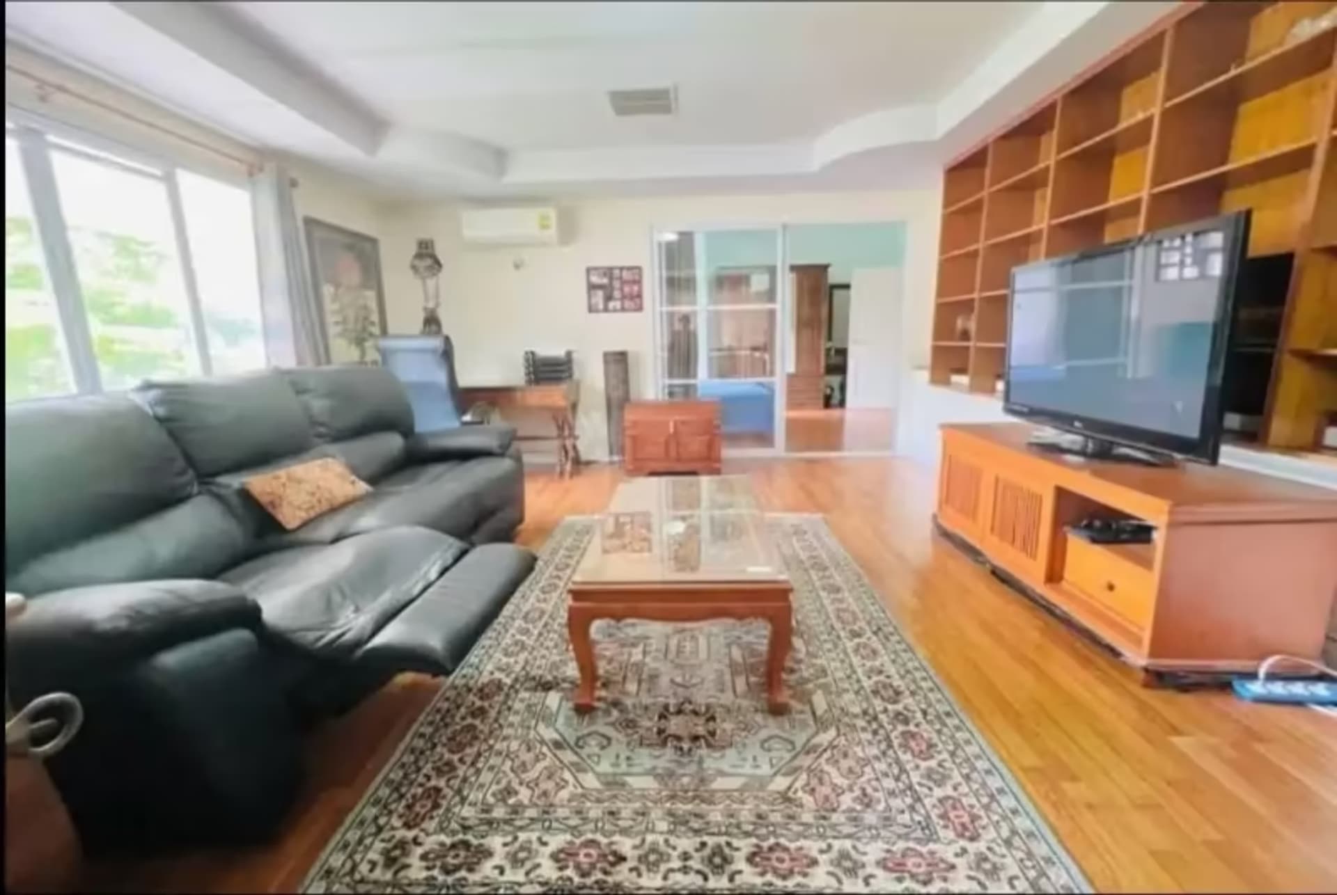 4 Bedroom House - Image 35