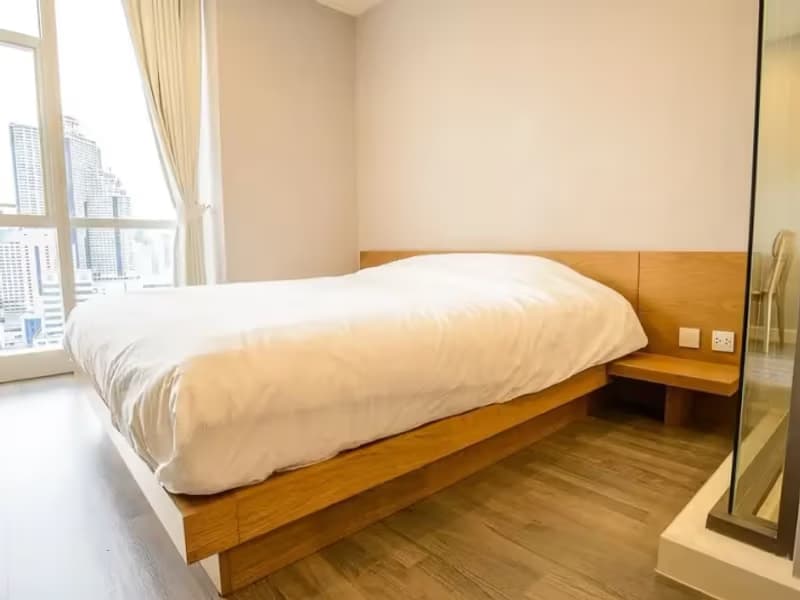 1 Bedroom Condo