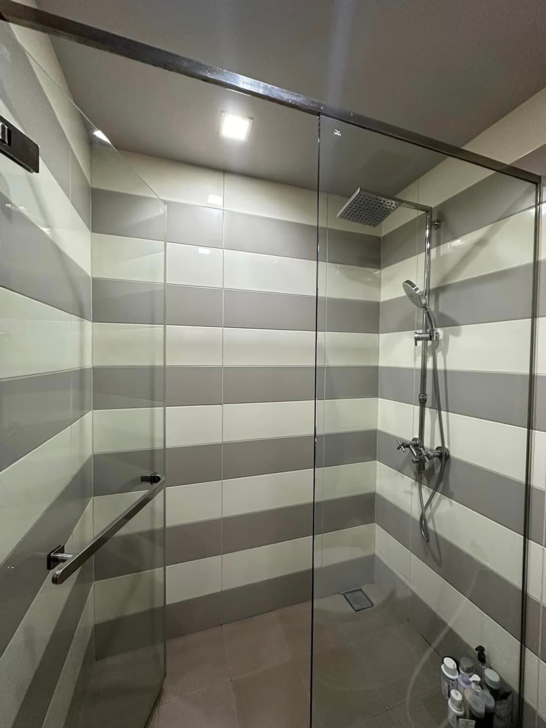 1 Bed Condo for Rent  Near Ekkamai BTS - Image 4