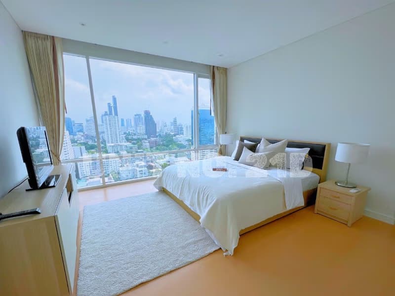 2 Bed Condo for Rent in Watthana