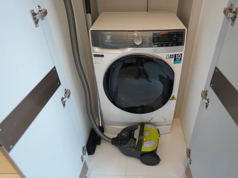 1 Bed Condo for Rent in Huai Khwang