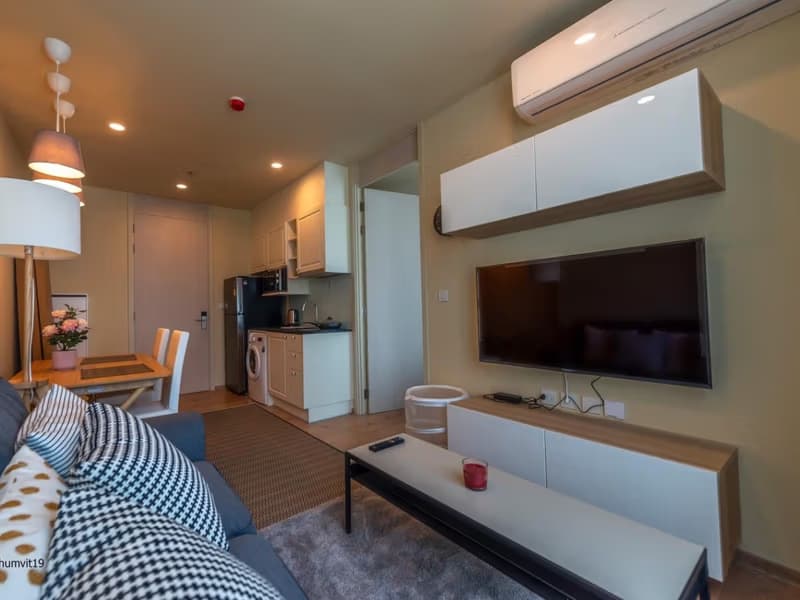 1 Bed Condo for Rent  Near Asok BTS