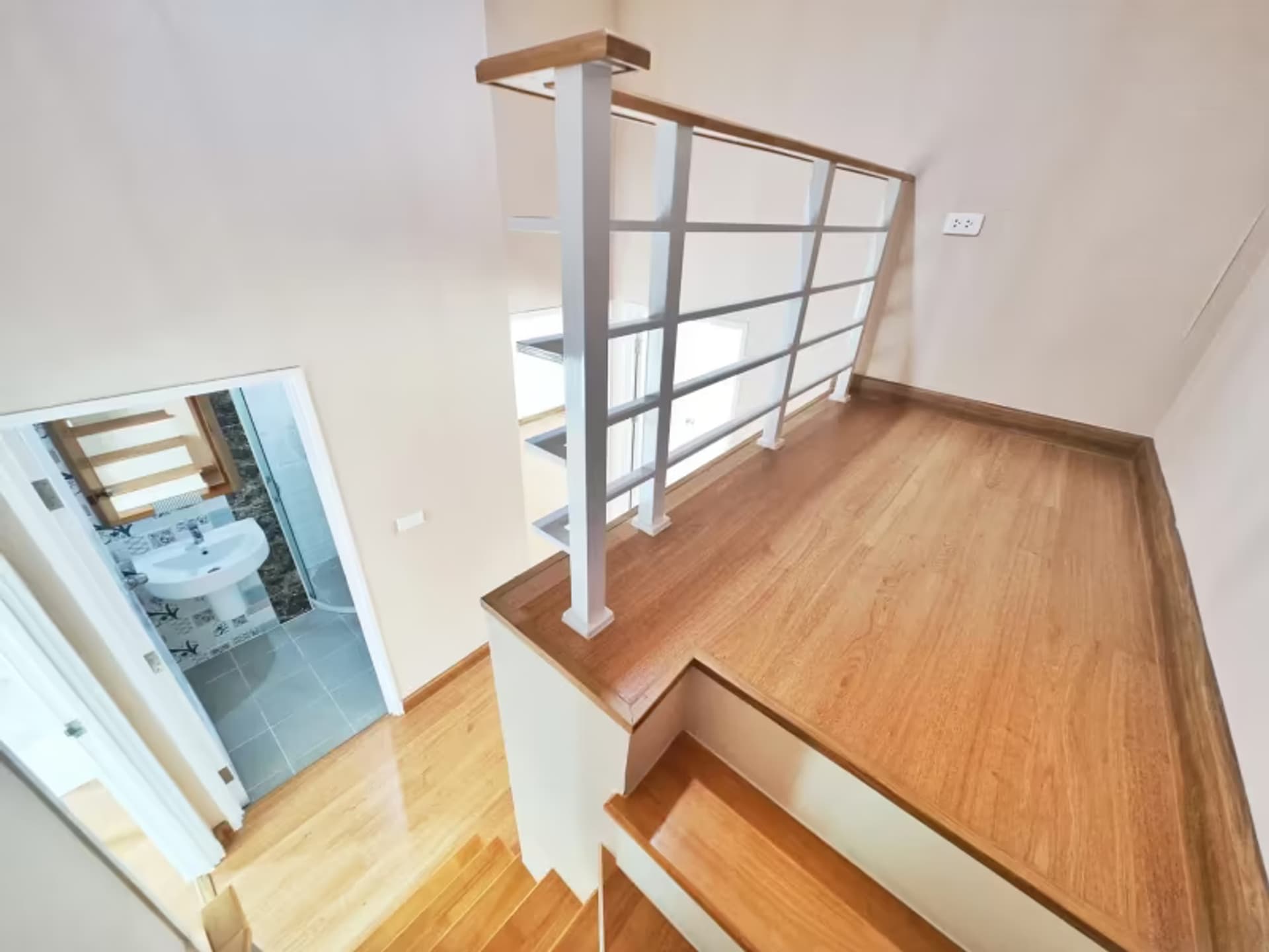 4 Bedroom House - Image 15