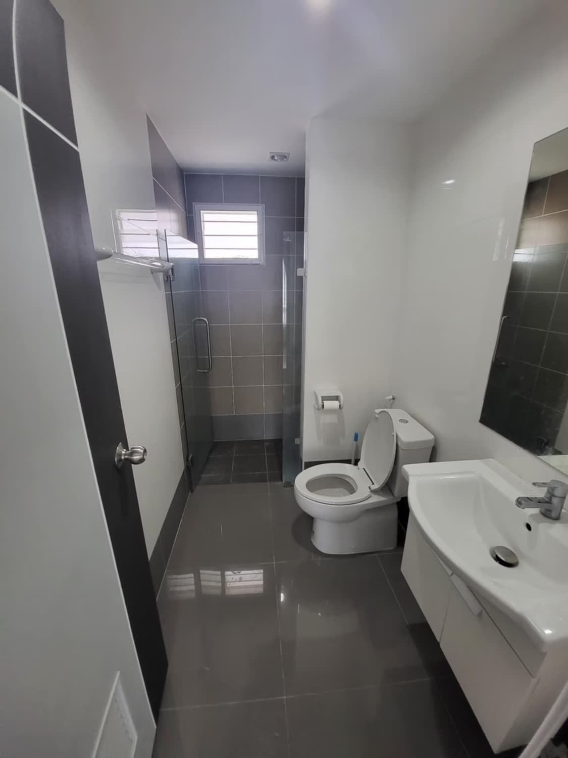 3 Bed House for Rent in Saraphi - Image 12