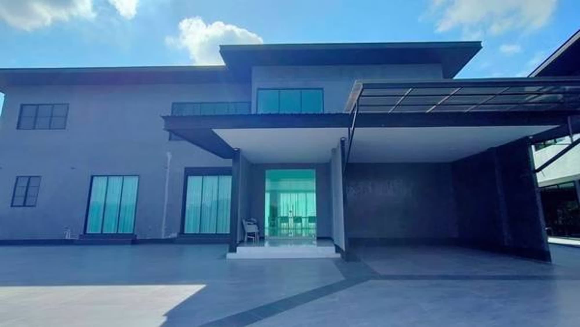 10 Bed House for Rent and Sale in Mae Rim - Image 1