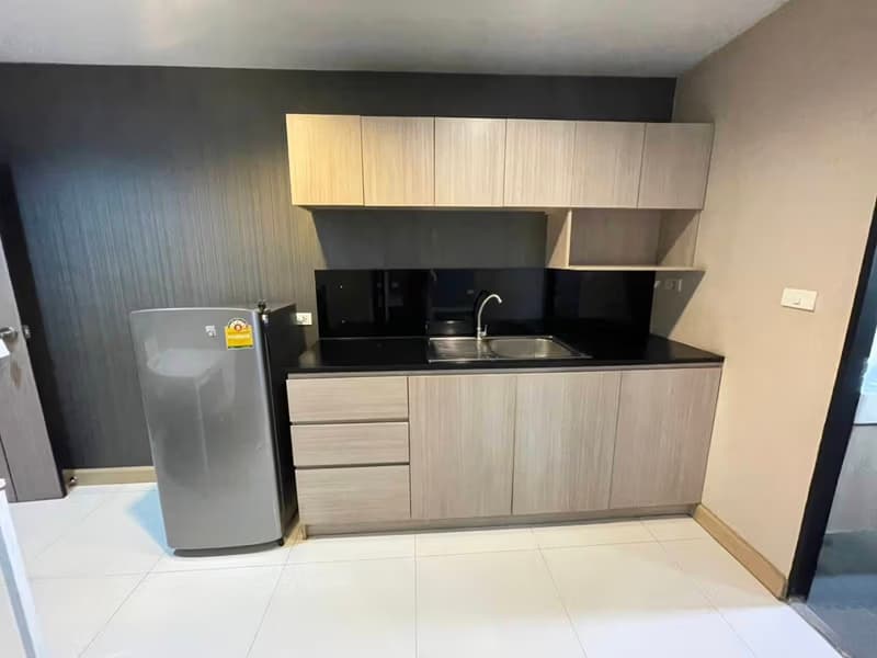 Condo for Sale at Airport Home Condo