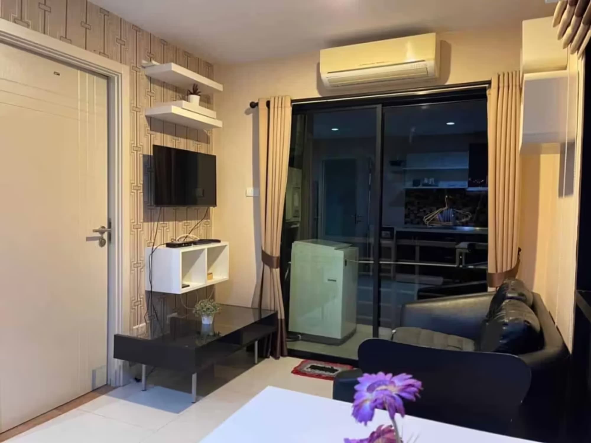 1 Bedroom Condo - Image 2
