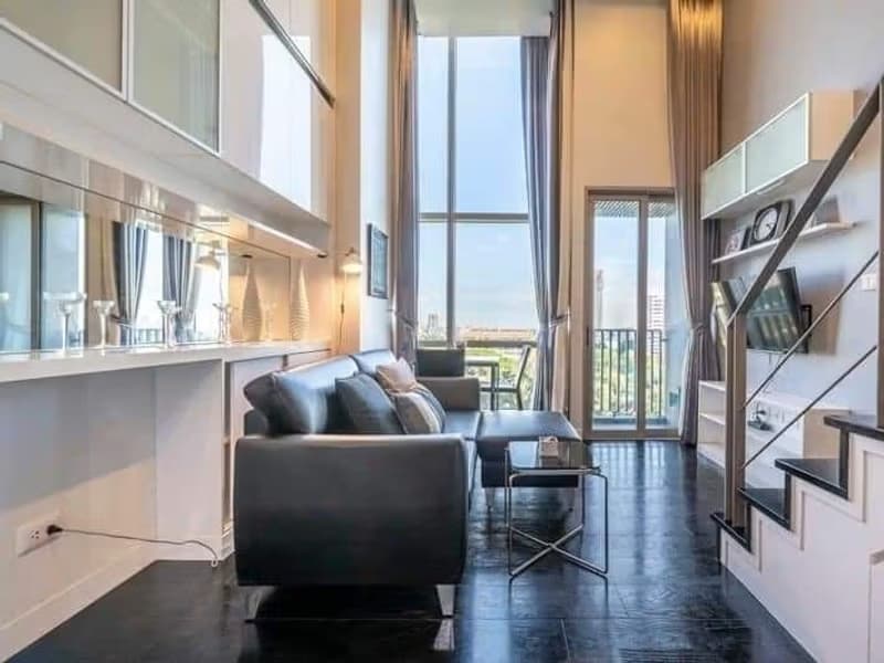 1 Bedroom Condo