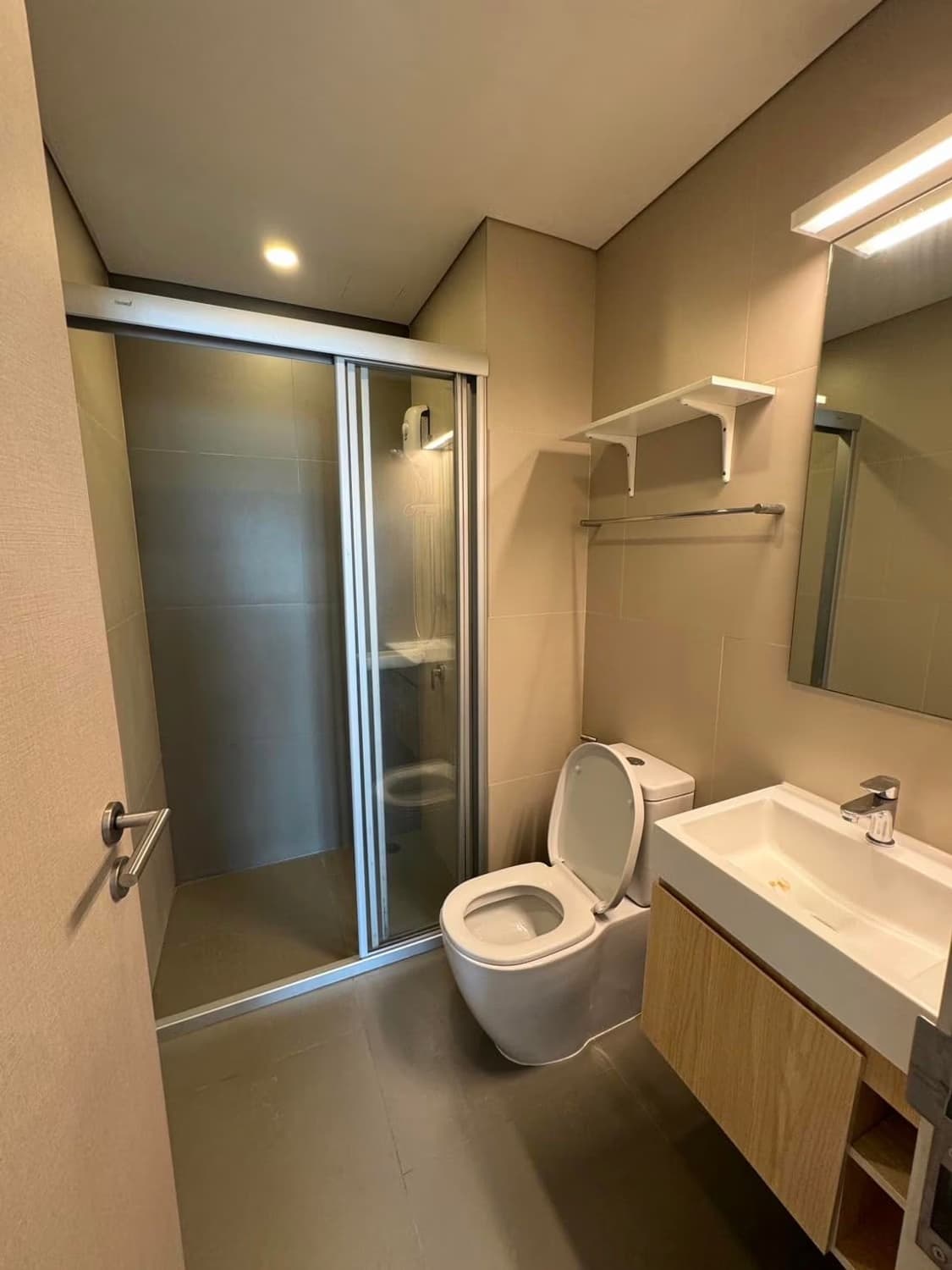 1 ห้องนอน Condo สำหรับ จำหน่าย ใกล้ Phetchaburi MRT - Image 5