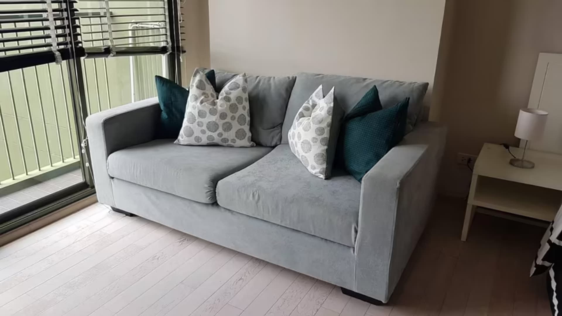 Condo for Rent at Noble Solo - Image 2