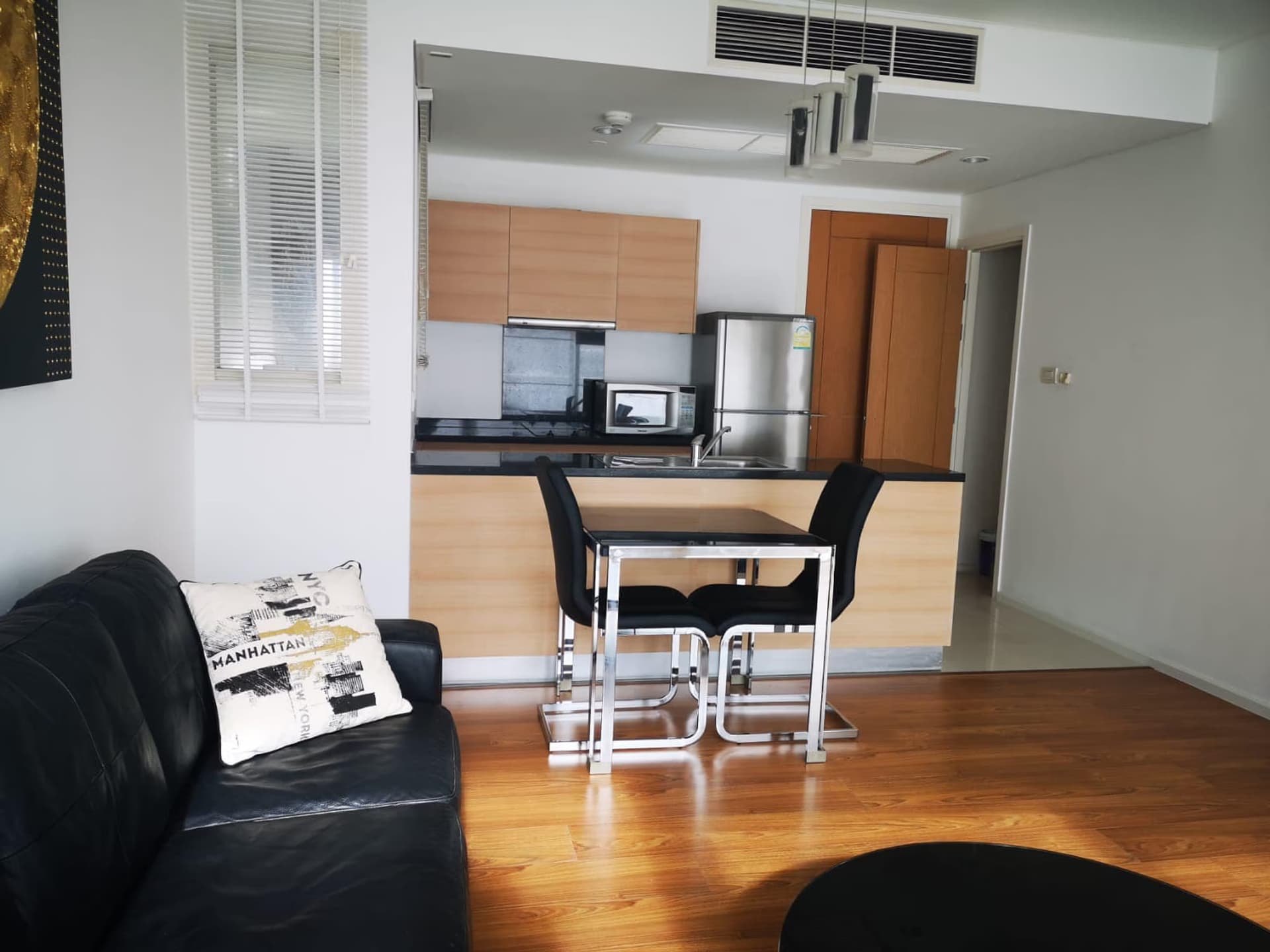 1 Bed Condo for Rent  Near Asok BTS - Image 2