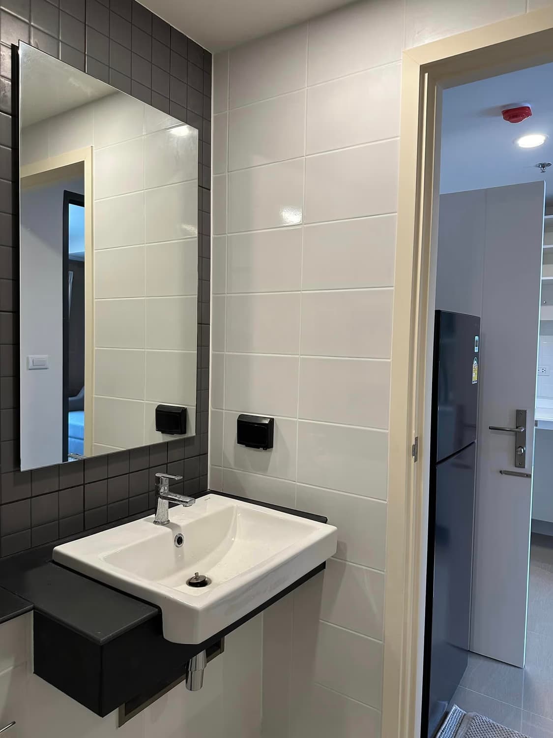 Condo for Sale at Escent Park Ville - Image 4