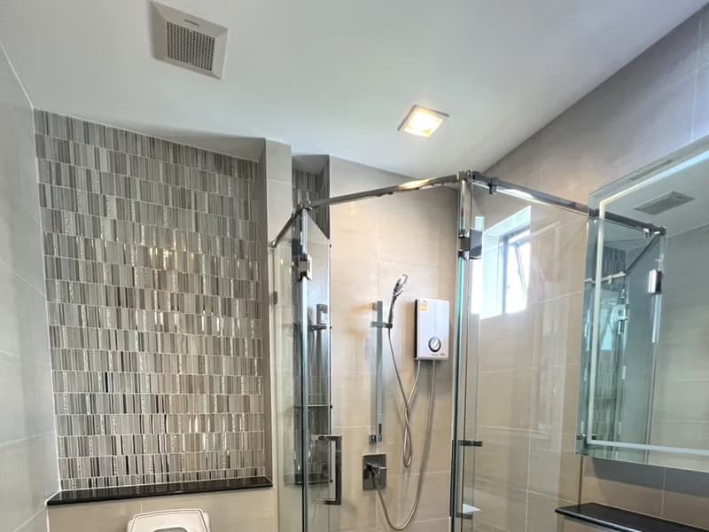 4 Bed House for Sale in Lat Krabang