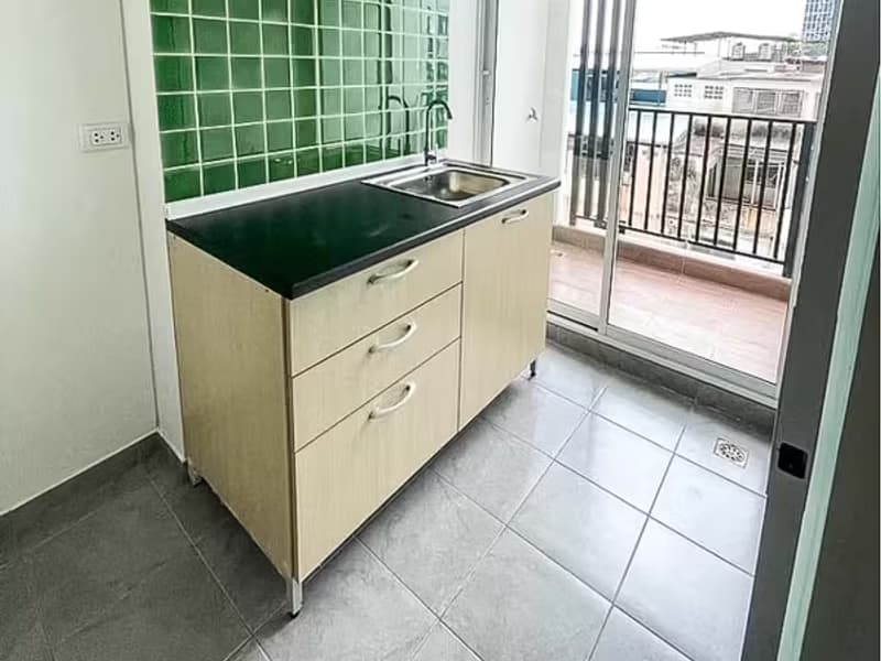 1 Bedroom Condo for Sale 