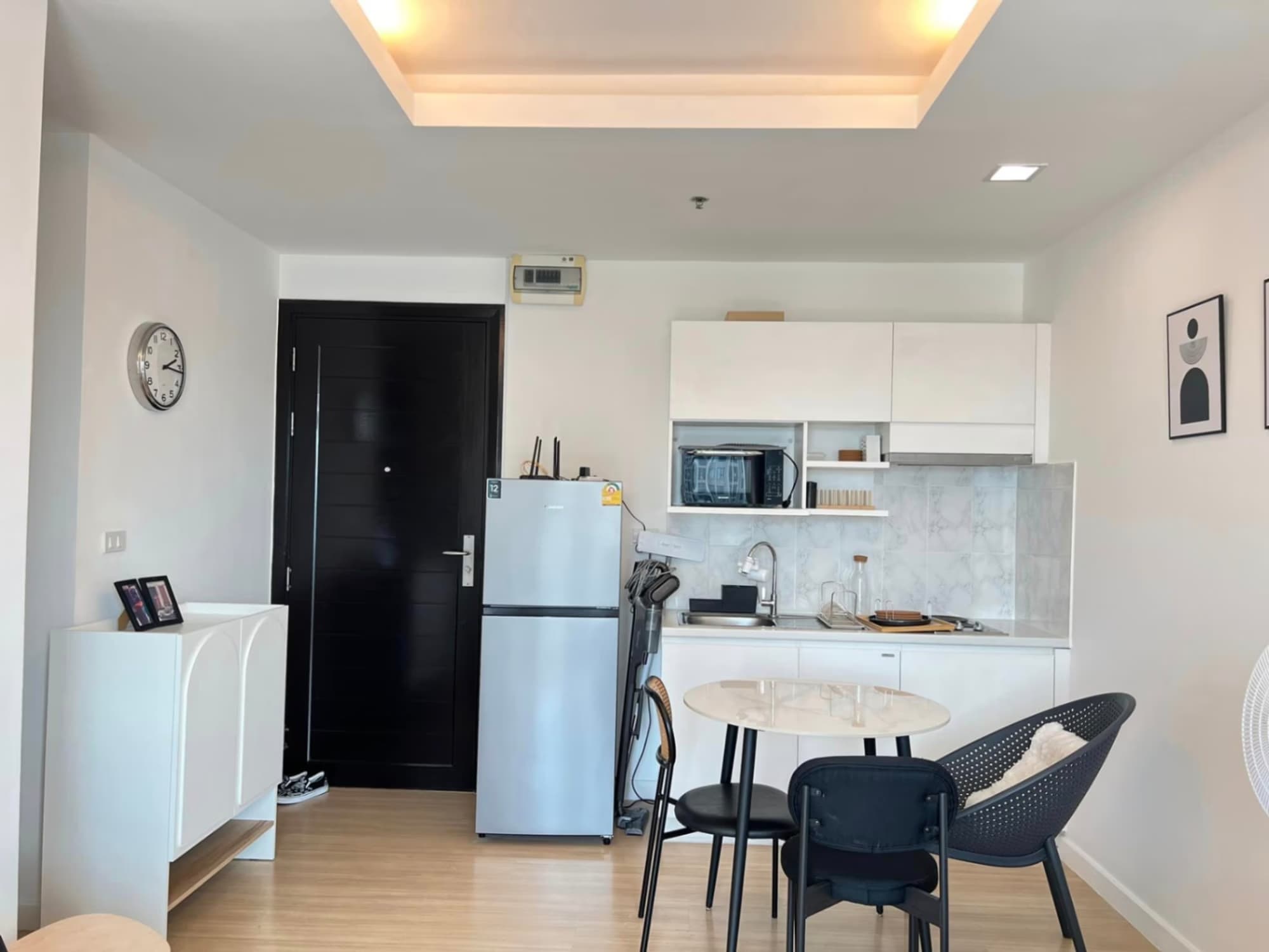 1 Bed Condo for Rent in Huai Khwang - Image 10