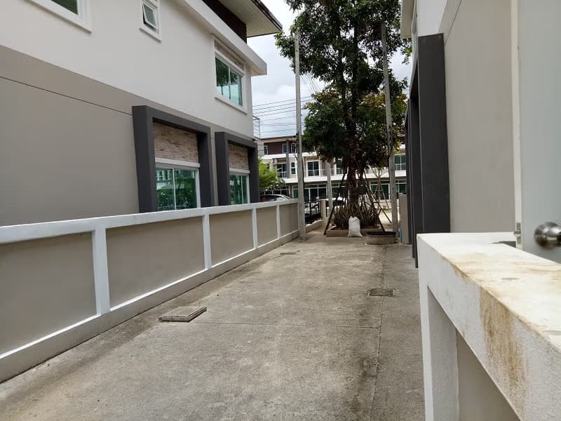 2 Bed Townhouse for Rent in Doi Saket
