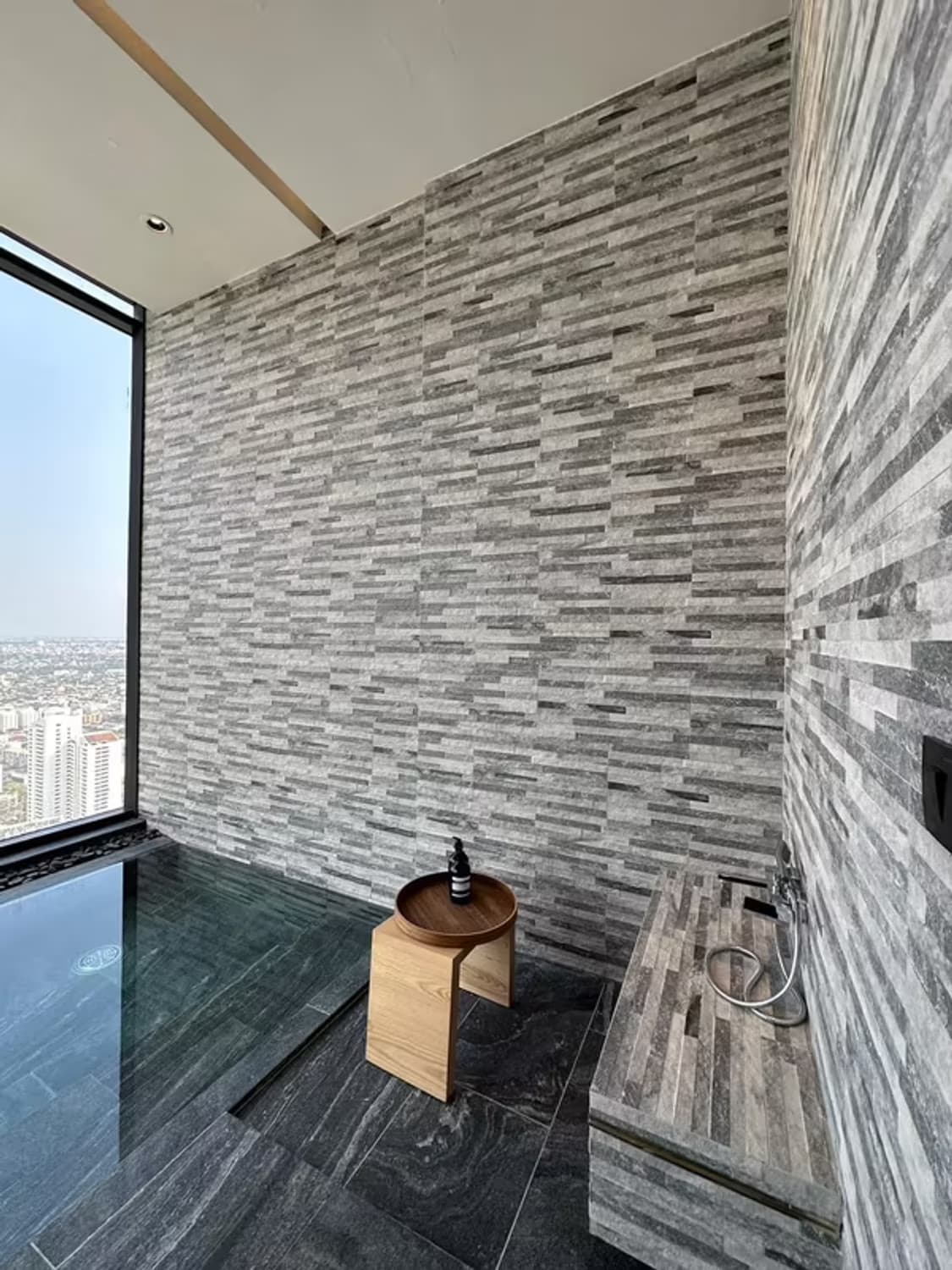 Condo for Rent at Park Origin Thonglor - Image 13