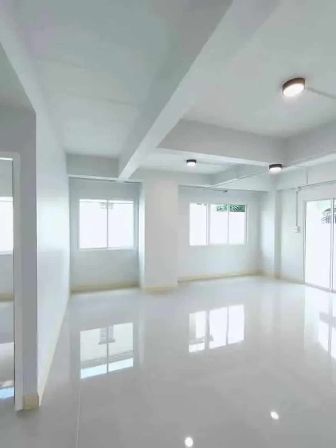 4 Bedroom House - Image 16
