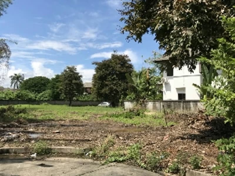 Code 1094 Land for sale in Implace Village