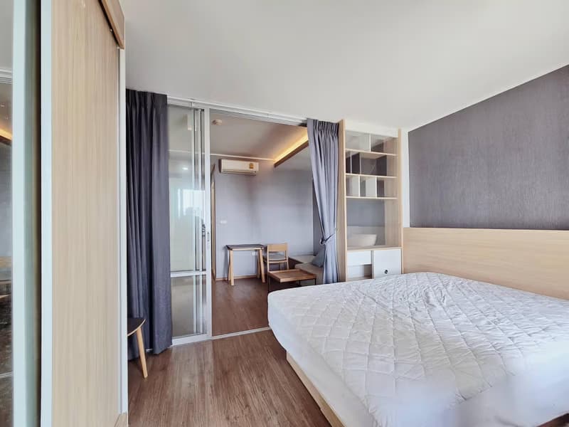 1 Bed Condo for Sale  Near Surasak BTS