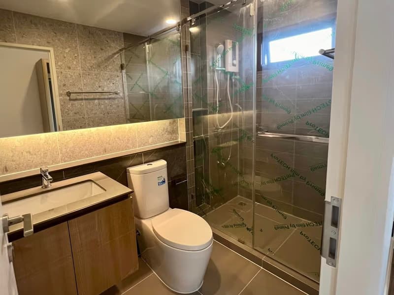 4 Bed House for Rent in Bang Kapi