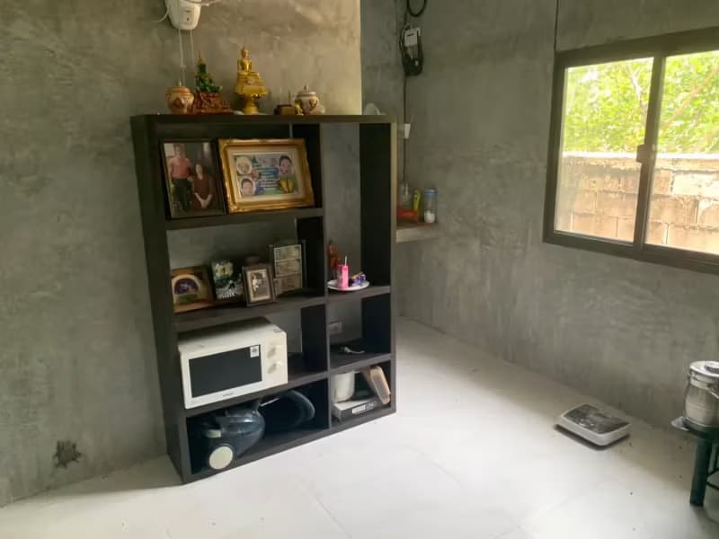 1 Bedroom House