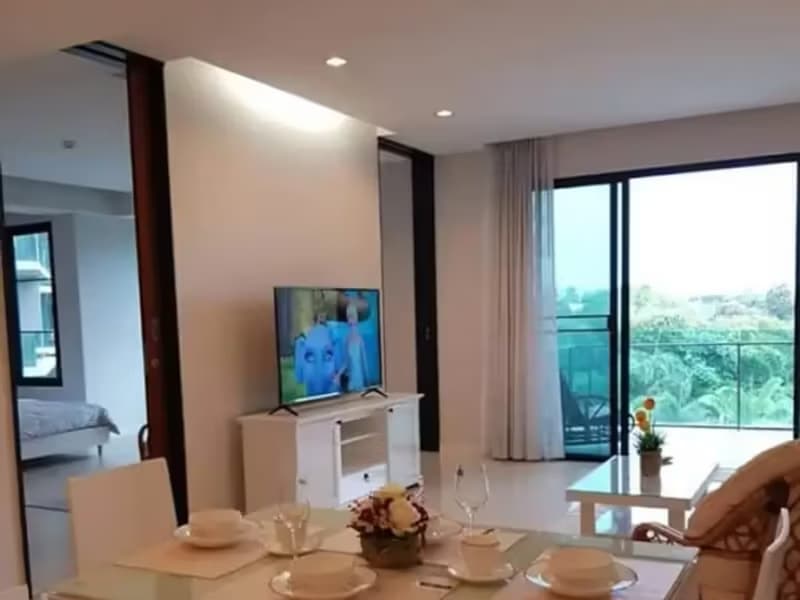 1 Bedroom Condo