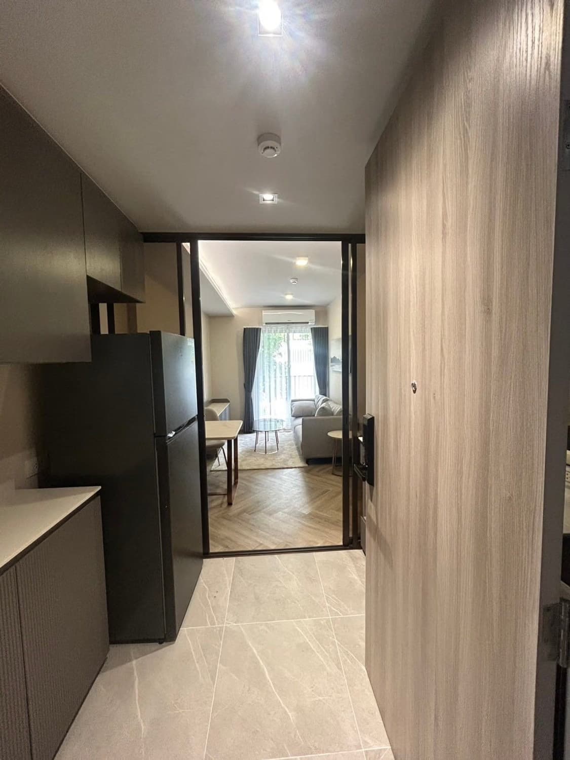 1 Bed Condo for Rent in Watthana - Image 2