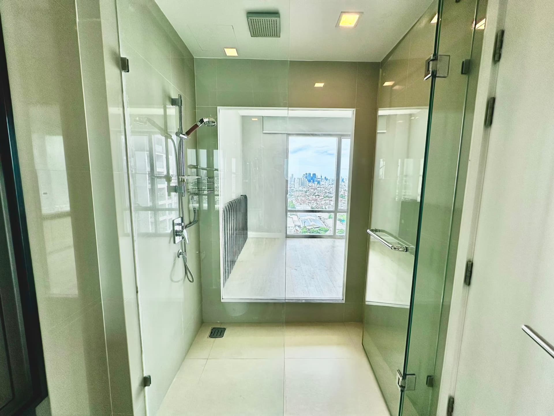 2 ห้องนอน Condo สำหรับ ขาย ใน บางคอแหลม - Image 5