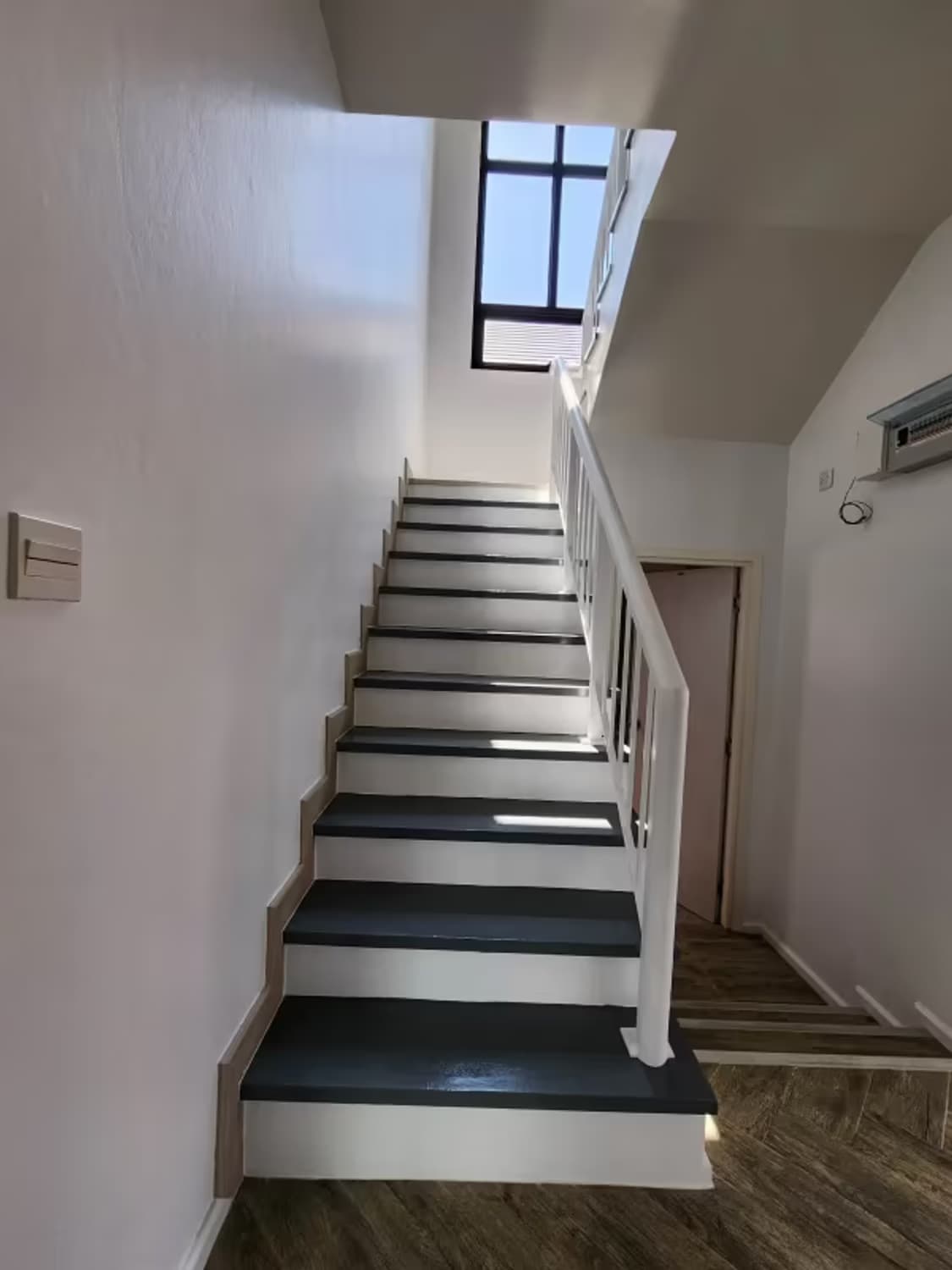4 Bedroom House - Image 19