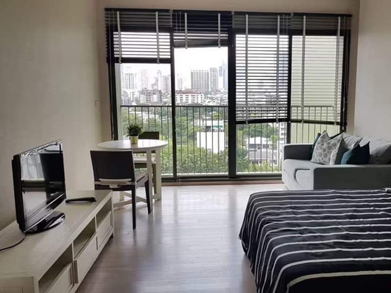 Condo for Rent at Noble Solo