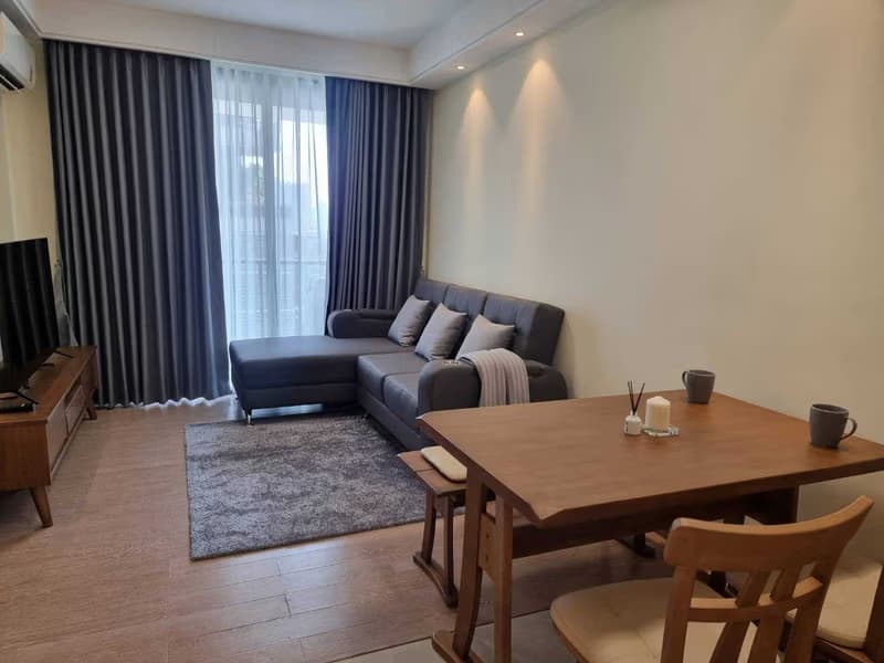 1 Bed Condo for Rent and Sale in Sathon