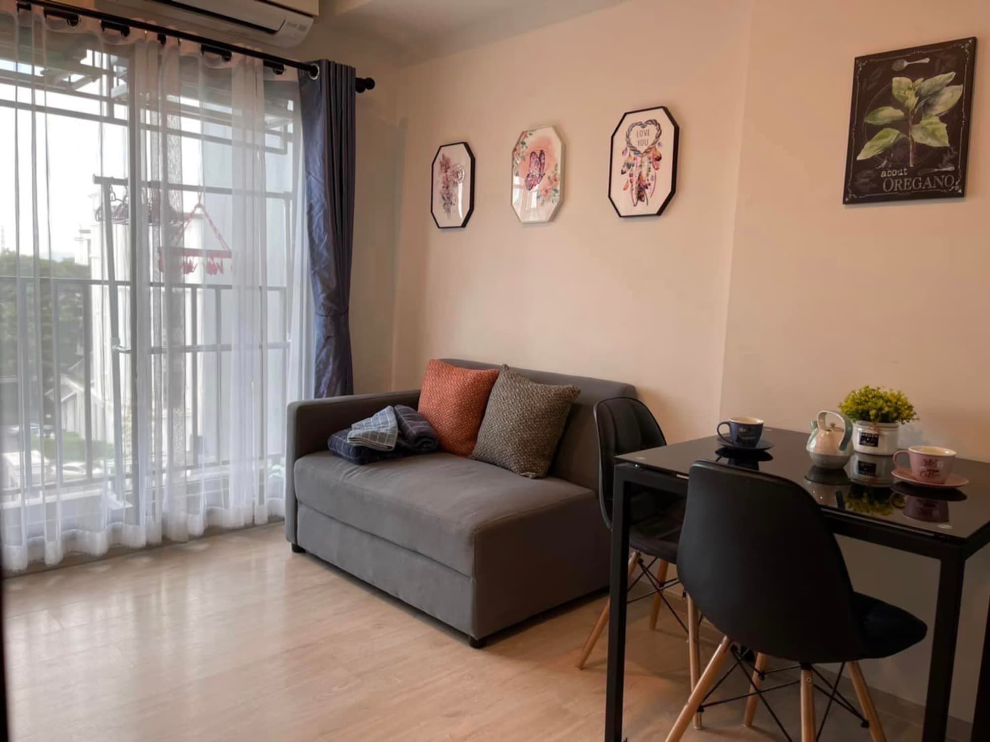 1 Bedroom Condo - Image 1