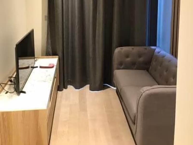 Condo for Rent at Ashton Silom