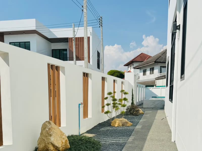 4 Bed House for Sale in Mueang Chiang Mai