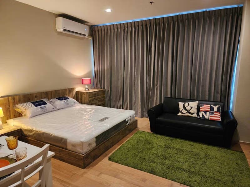 Studio Condo for Sale in Watthana