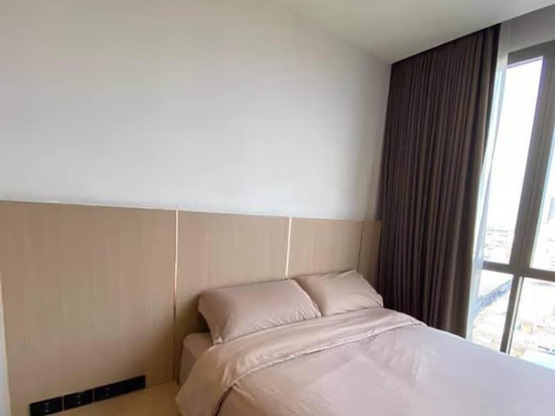 The Room Sathon - St. Louis  