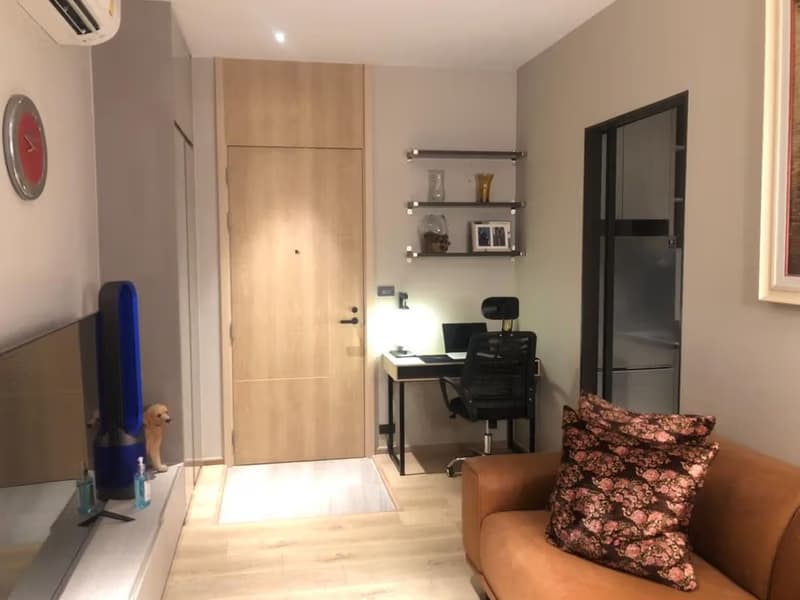 1 Bed Condo for Rent and Sale  Near Ekkamai BTS