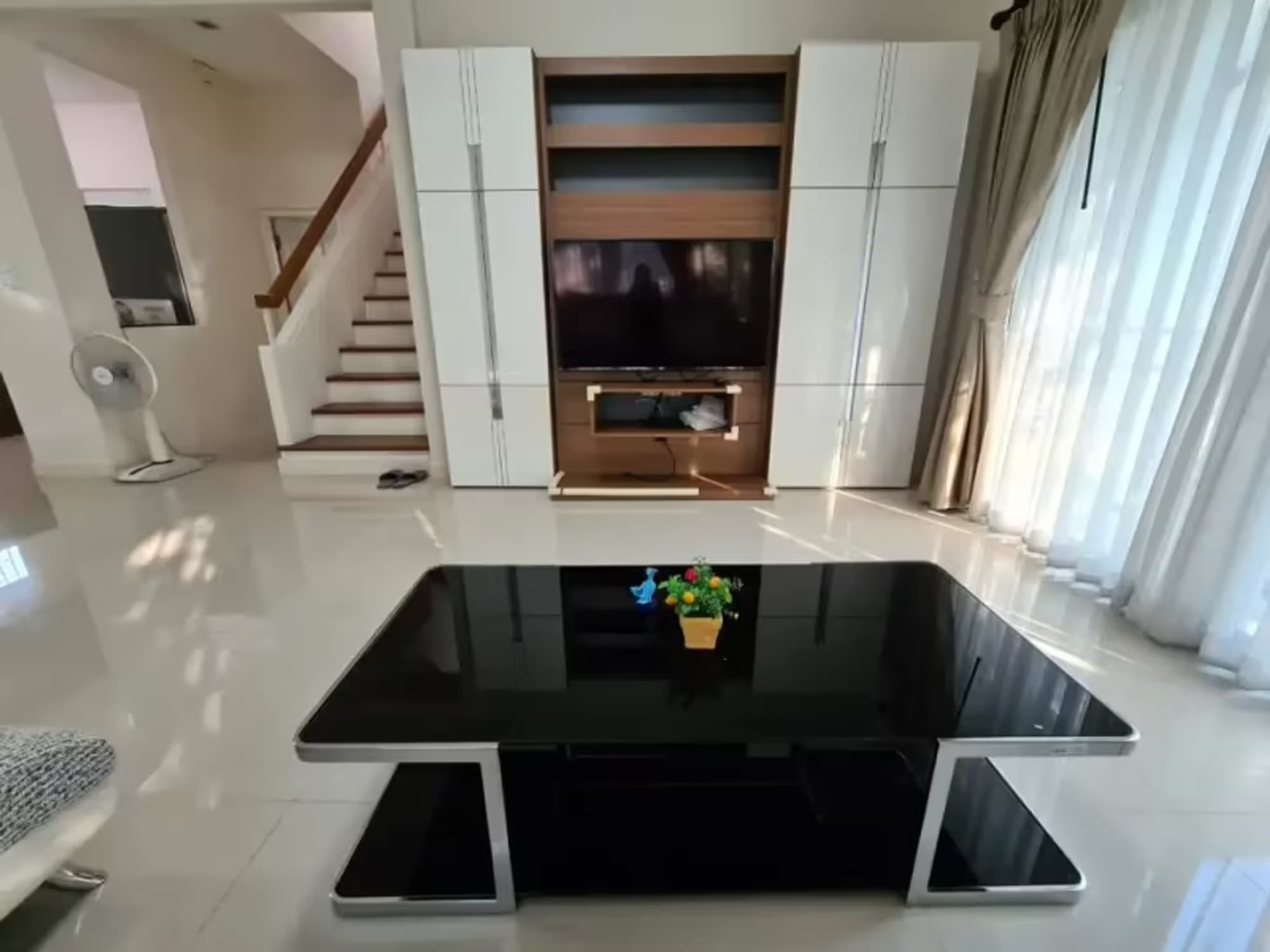 3 Bedroom House - Image 6