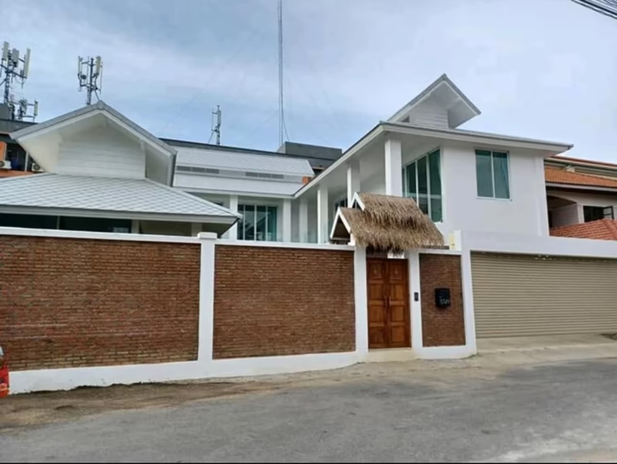 5 Bedroom House for Rent in , Mueang Chiang Mai. - MUE13860 - Image 7