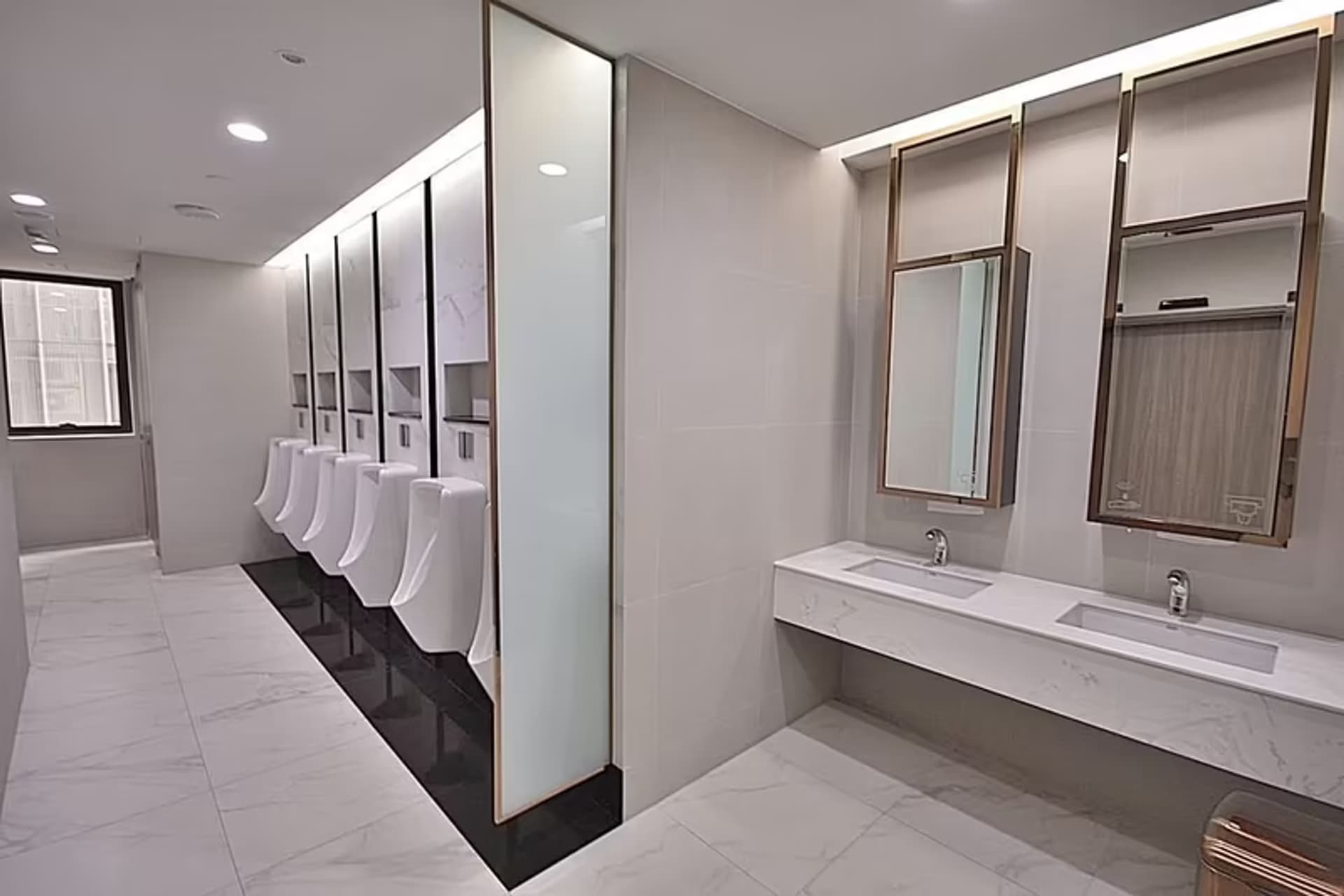 Commercial/Shophouse for Rent at Kronos Office Building - Image 13