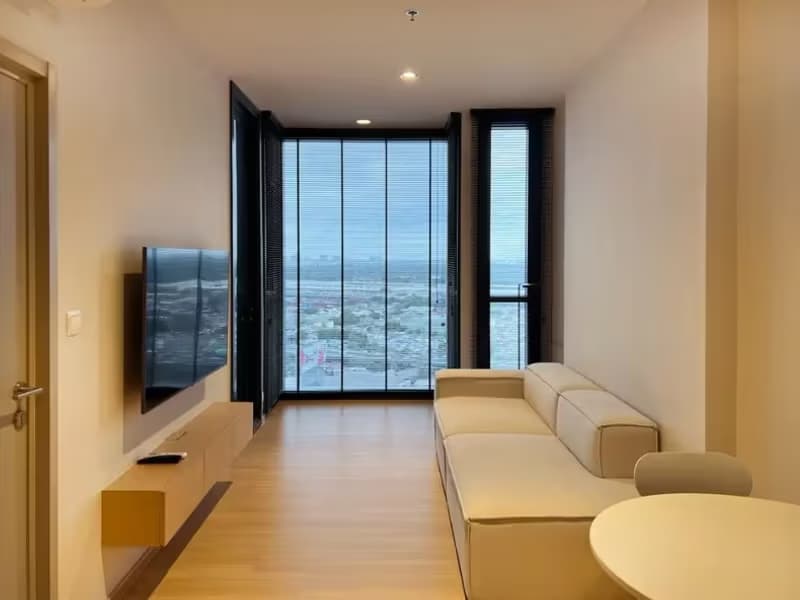 1 Bedroom Condo