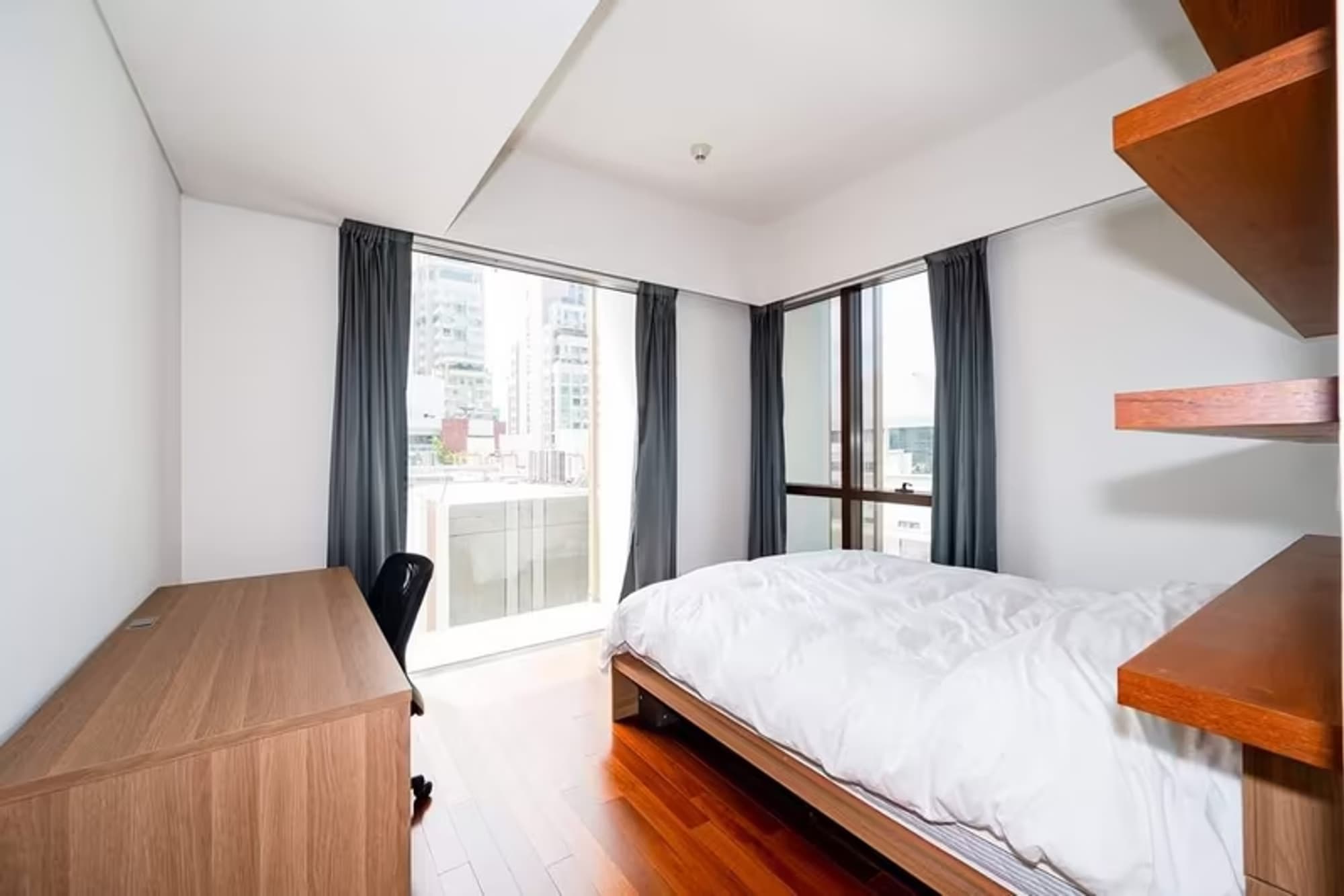 Condo for Sale at Hansar Residence - Image 1