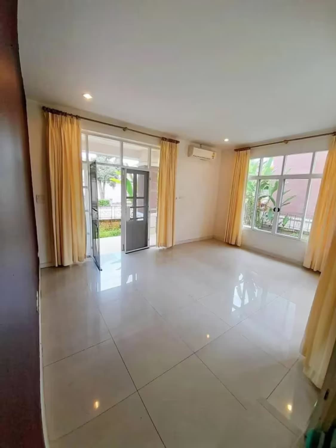 3 Bedroom House - Image 14