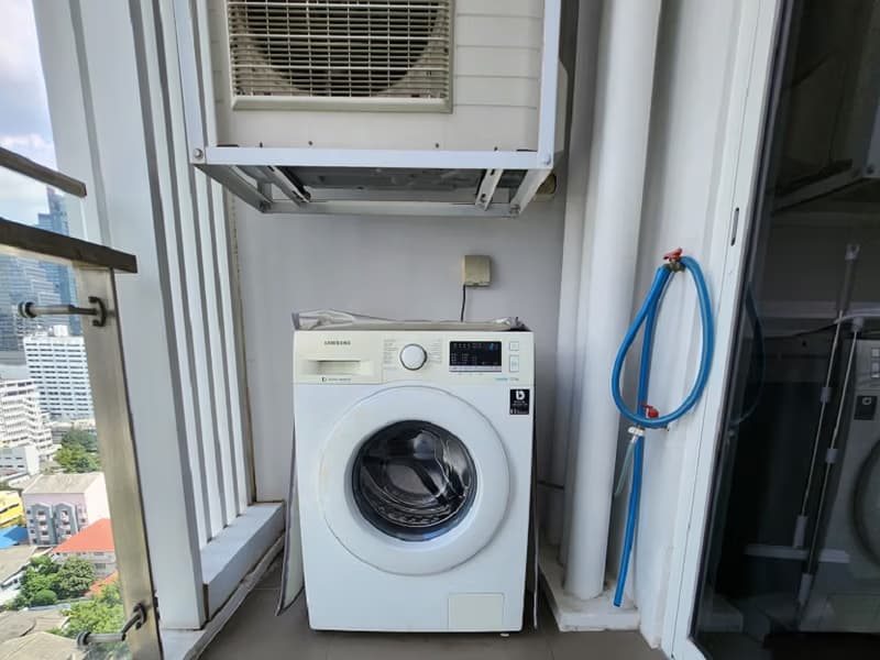 Condo for Rent at The Room Sathorn - TanonPun