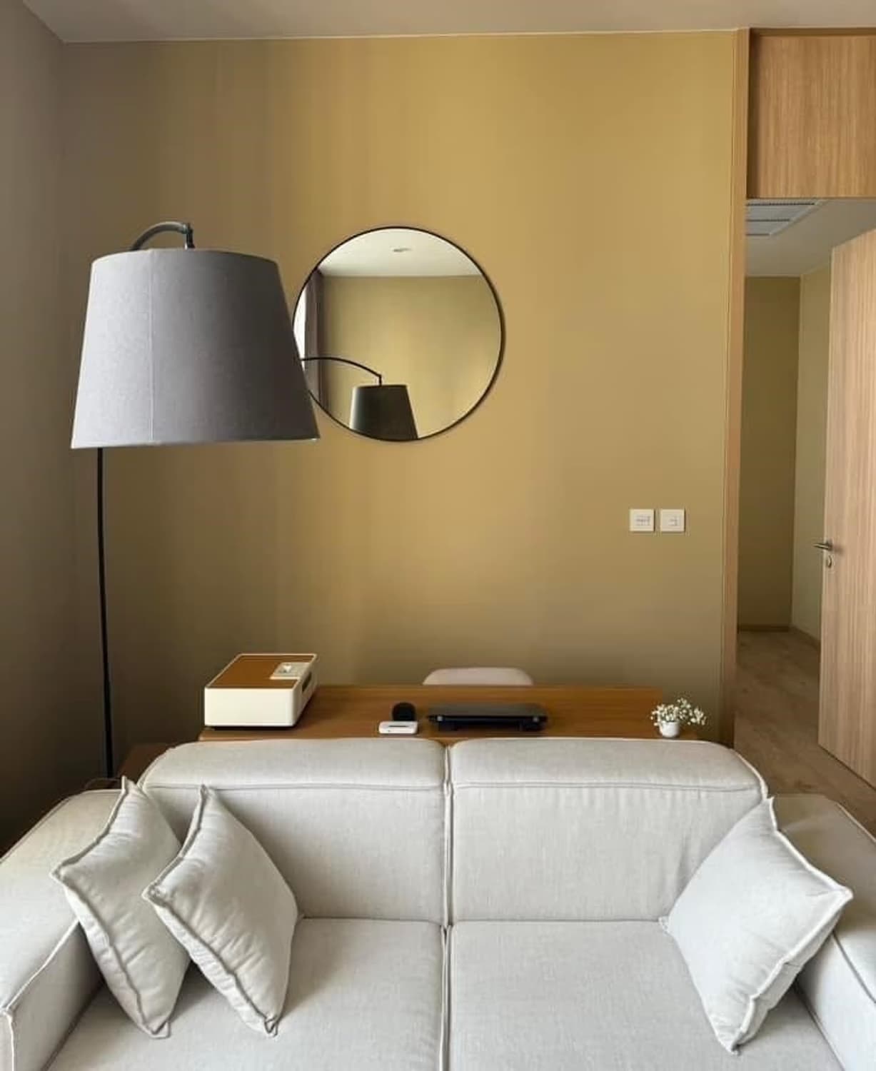 1 Bed Condo for Rent in Watthana - Image 2