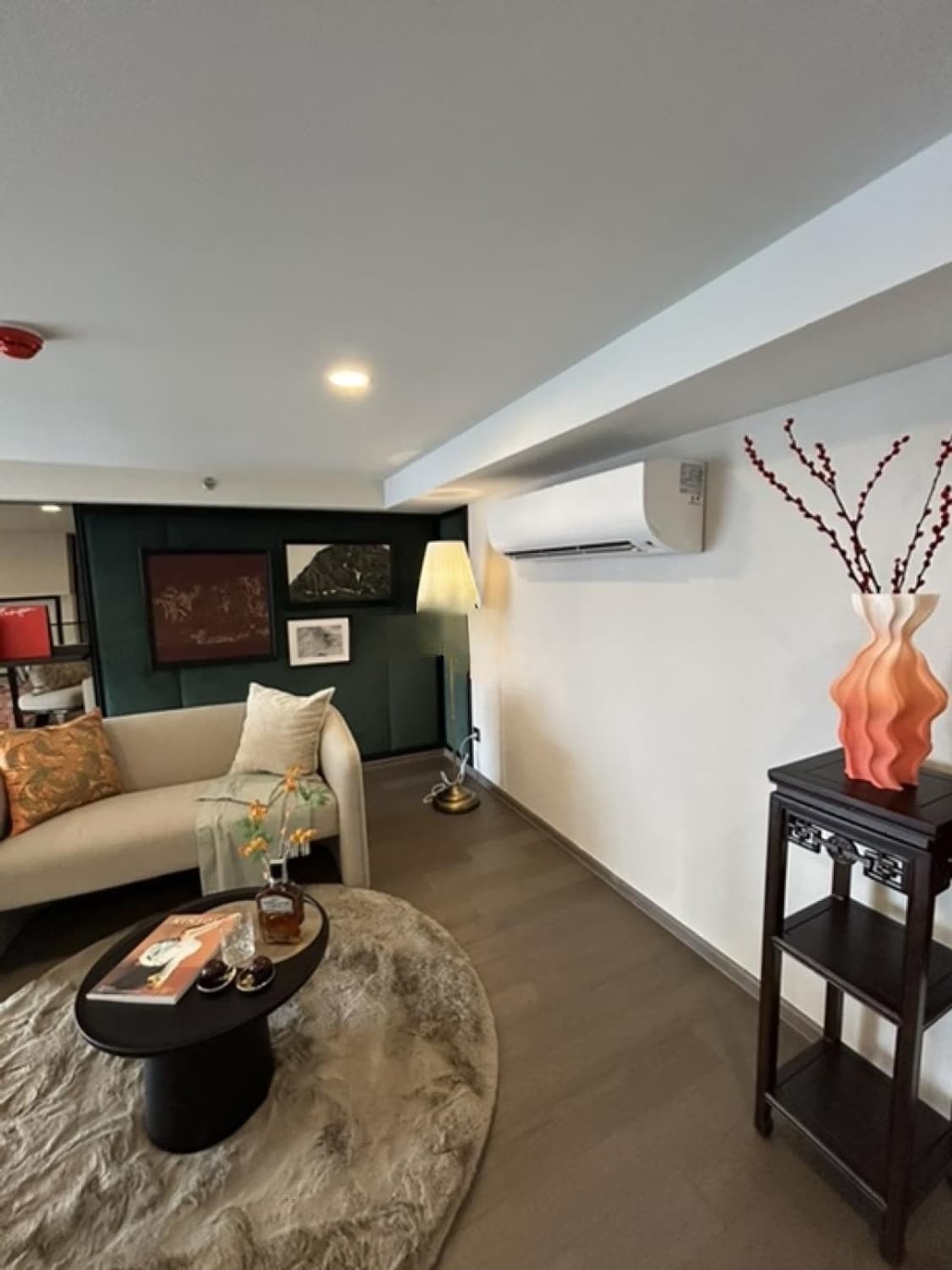 2 Bed Condo for Sale  Near Hua Lamphong MRT - Image 7