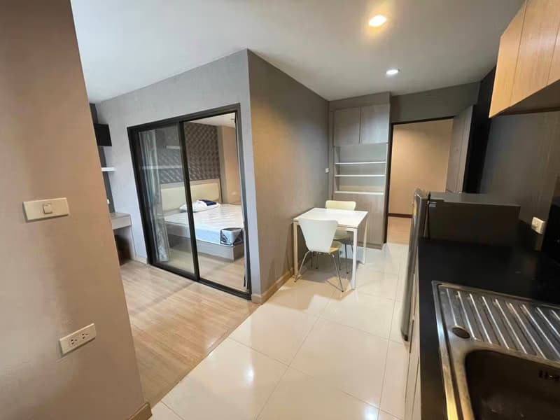 Condo for Sale at Airport Home Condo